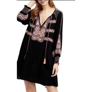 FREE PEOPLE Dress Medium Wind Willow Minidress Embroidered L/S V-Neck‎ Boho